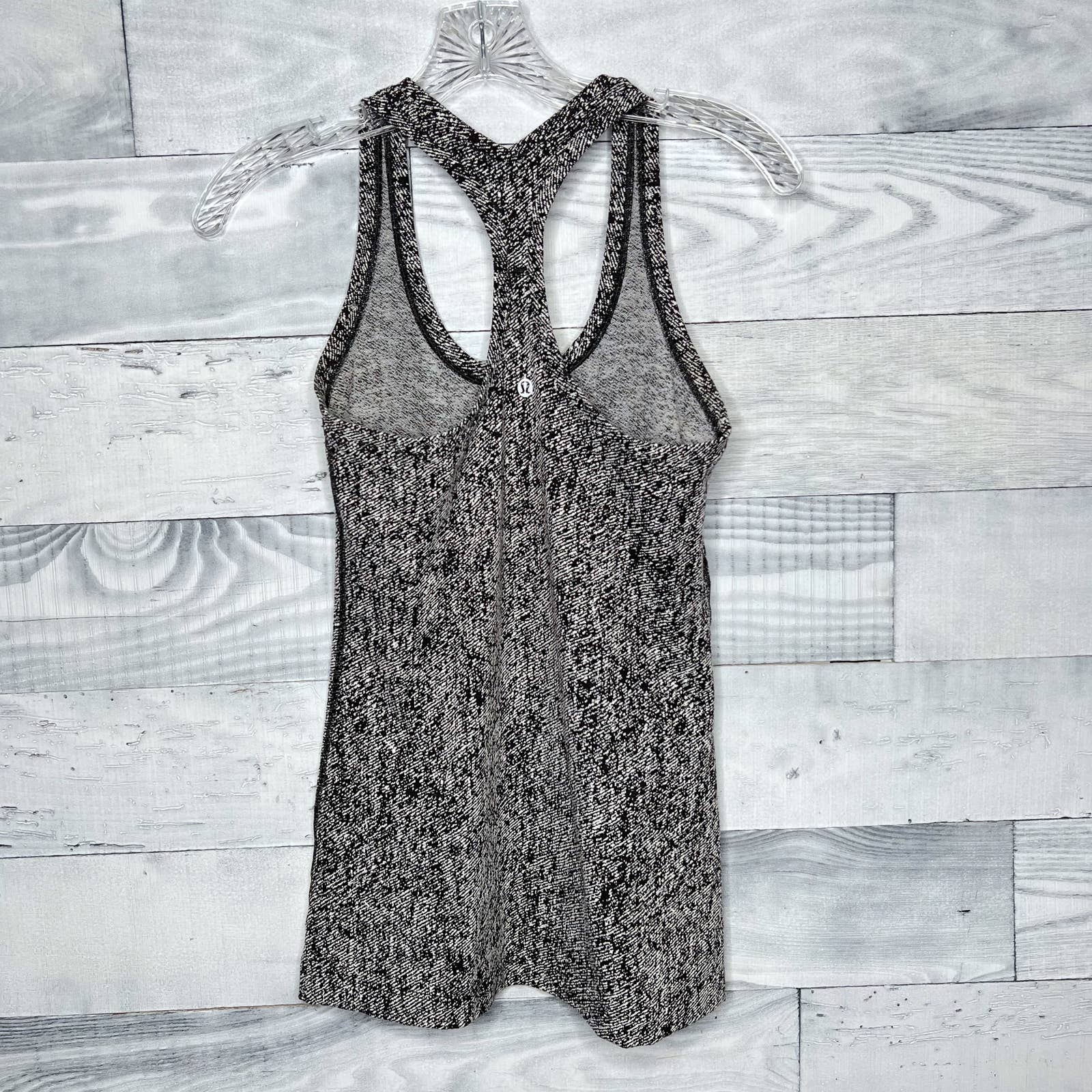 Lululemon Cool Racerback Tank II - Second Seams