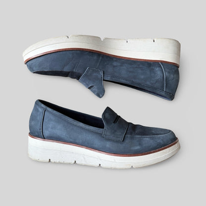 Clarks Unstructured Suede Loafers - Size 10 - Second Seams