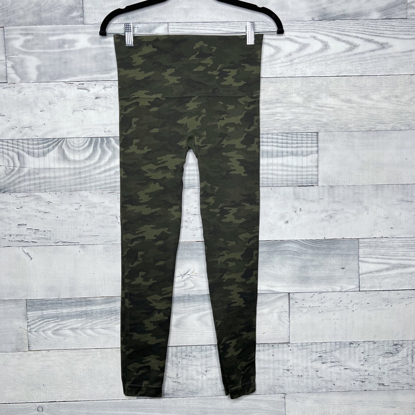 SPANX Seamless Camo Leggings - Second Seams