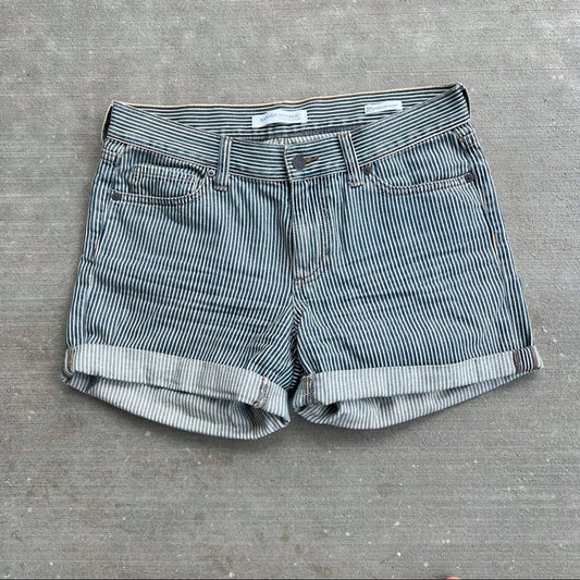 Banana Republic Rolled Shorts - Second Seams